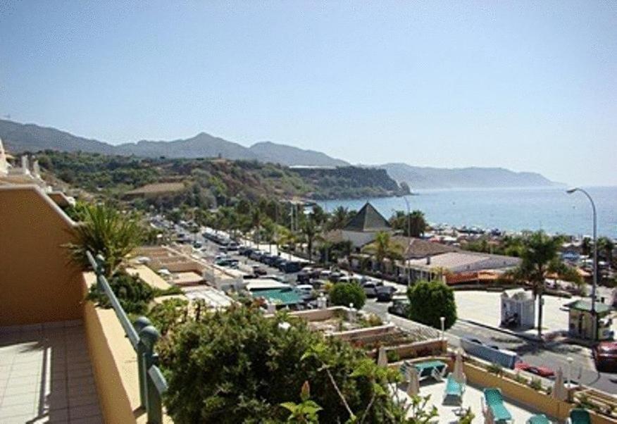 Apartamentos Nerja Bahia Esterno foto