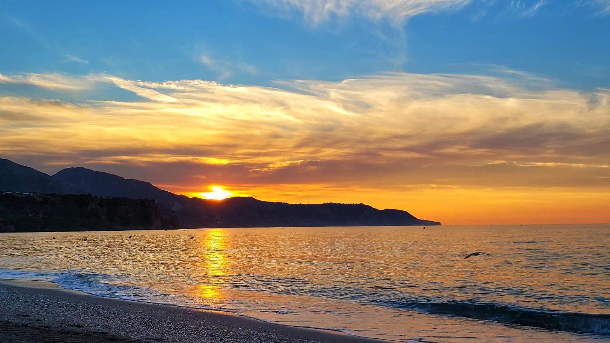Apartamentos Nerja Bahia Esterno foto